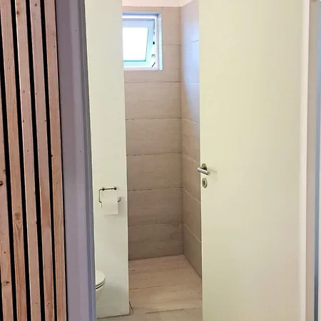 Vakantiehuis Spacious Holiday In L Kken With Open Terrace